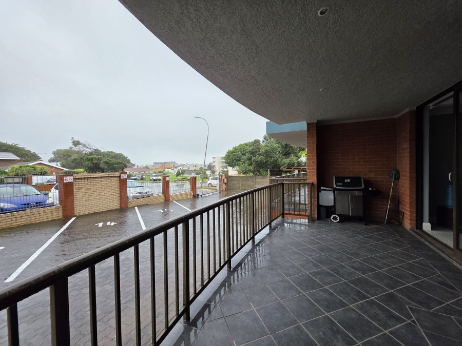 2 Bedroom Property for Sale in Ferreira Town Eastern Cape